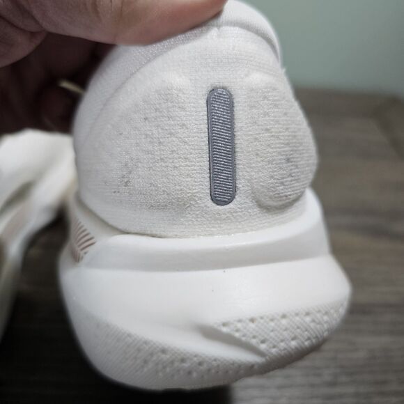 Brooks Adrenaline GTS 24 Women's Run/Walk Road Coconut/Rose Gold/ White Size 7.5 - Picture 11 of 16